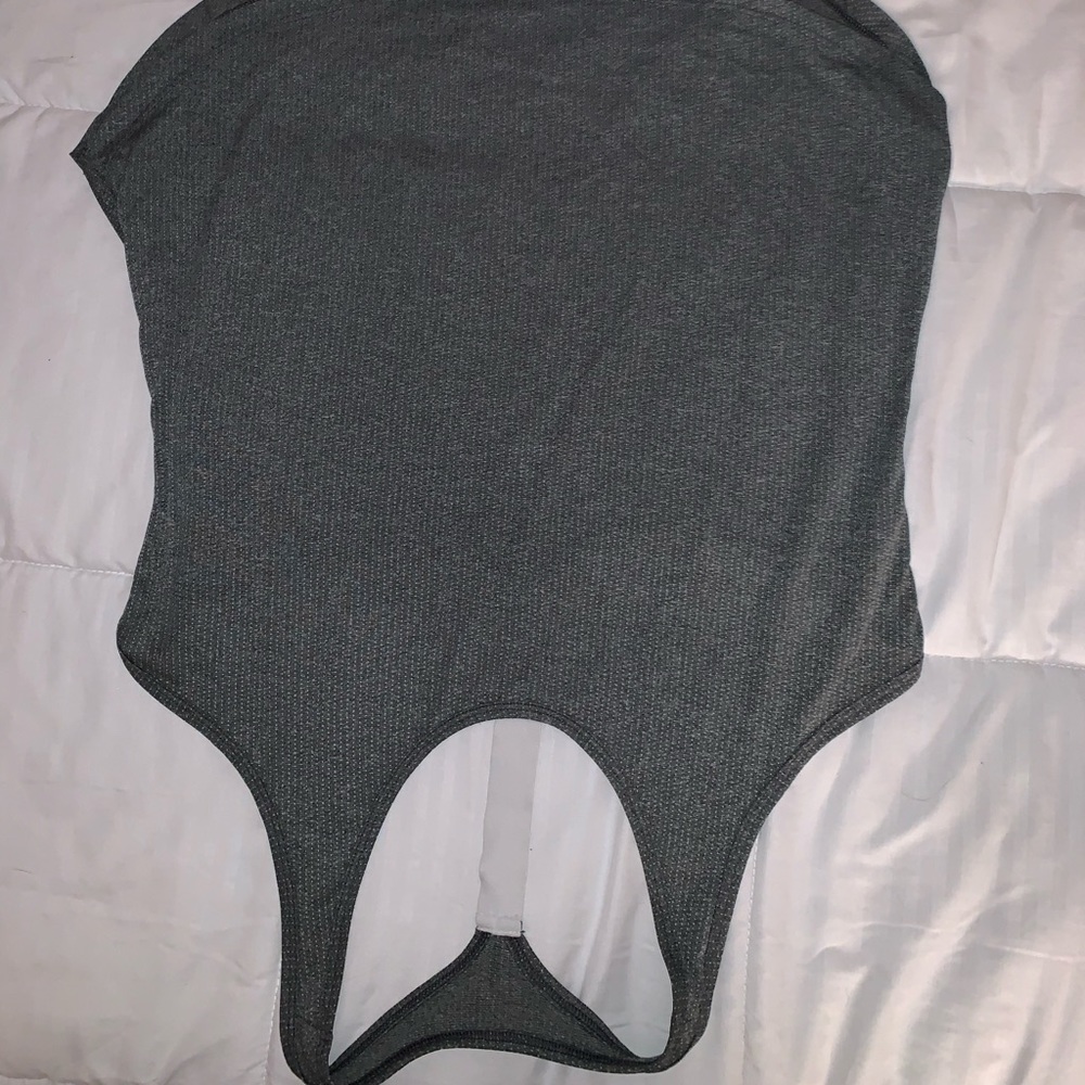 Old navy muscle tee
